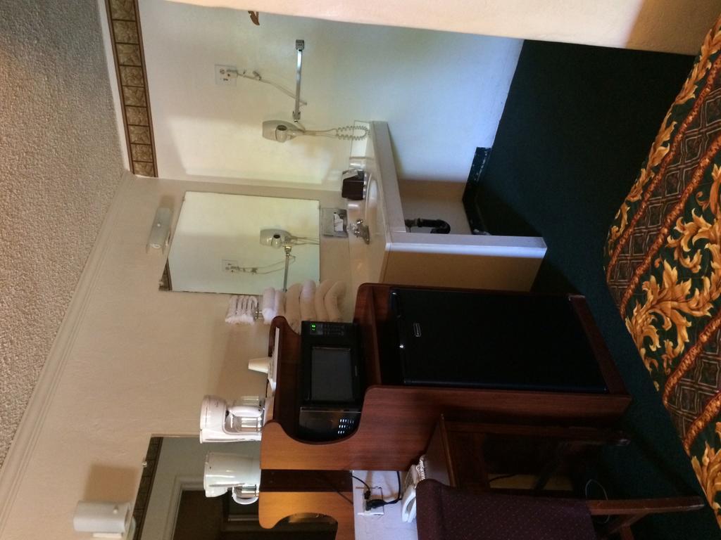 Townhouse Motel Sanger ภายนอก รูปภาพ